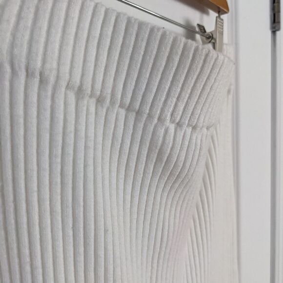 Knit pleated midi Skirt color block black and white Large NWOT - Picture 6 of 9